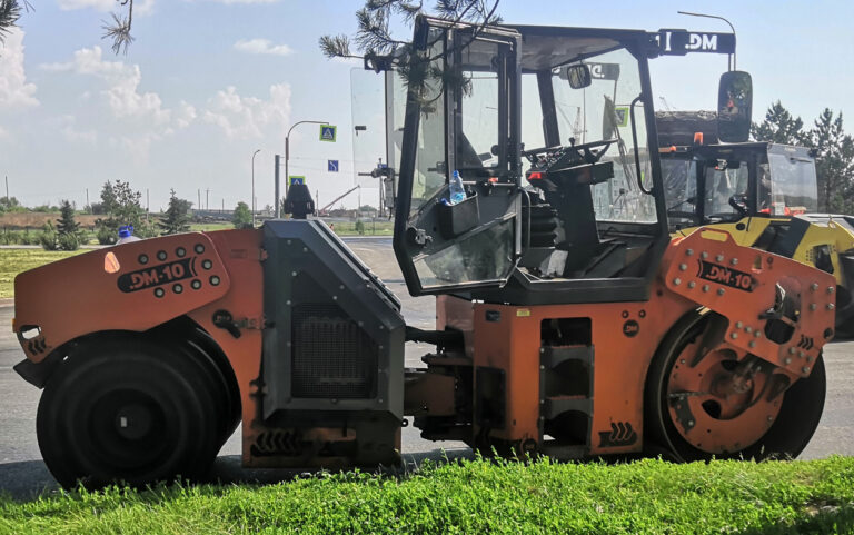 Каток DM-7.7-VD